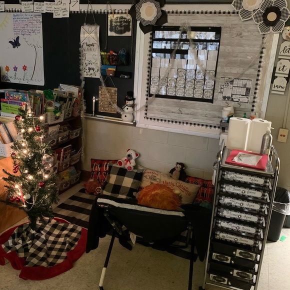 Meet the posher @amber_malina - Picture 10 of 12